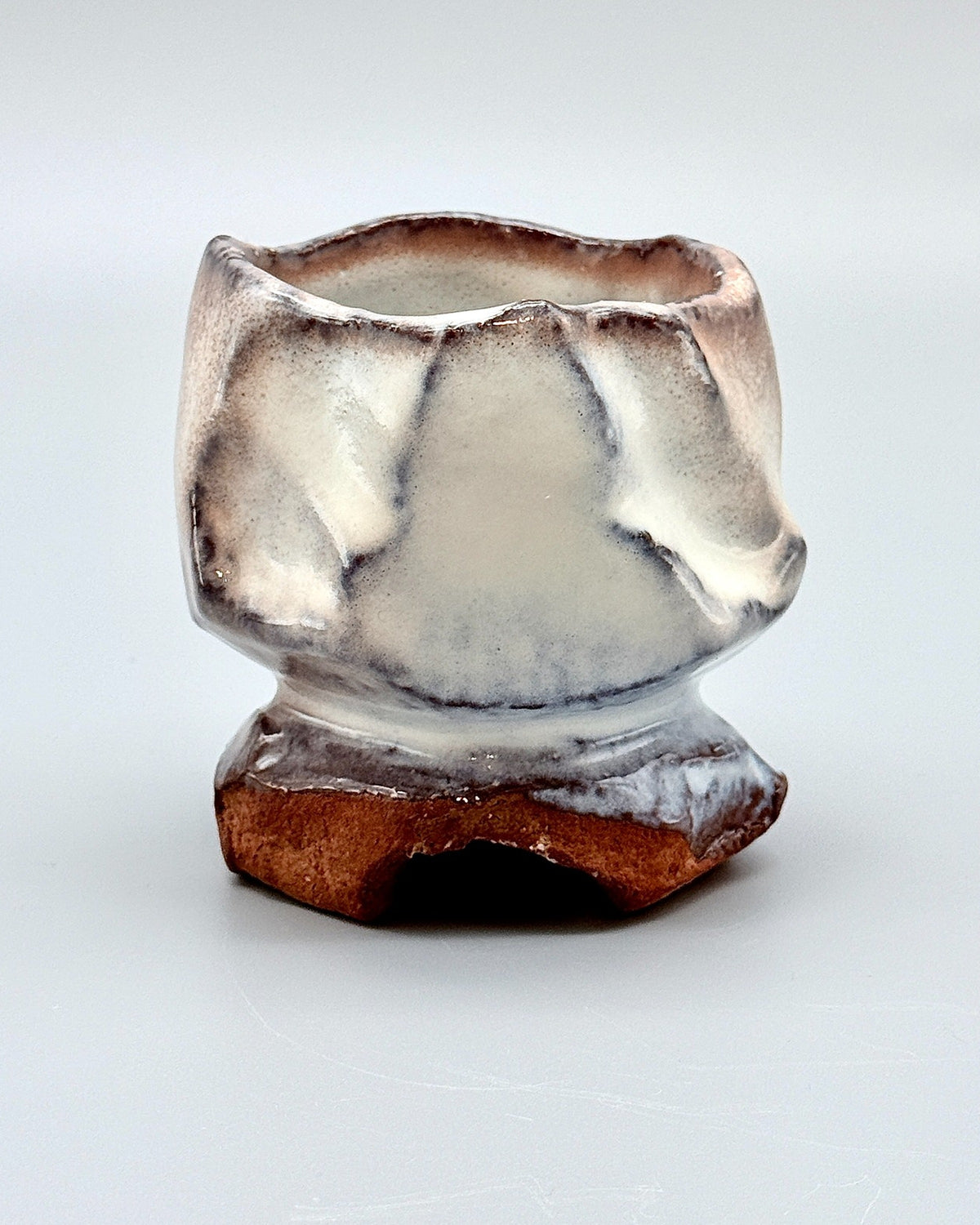 Hagi White Kurinuki Tripod Cup